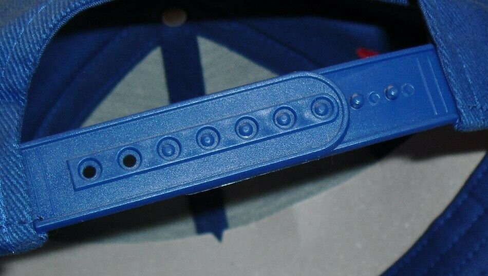 Montreal Canadiens Snapback hat New Made by Vintage Hockey Nhl Blue Red