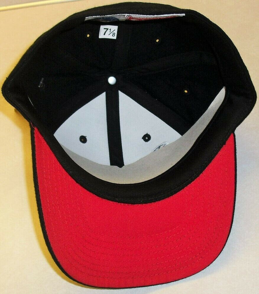 Tennessee Titans All Black Vintage 90s Fitted Hat sz. 7 1/8 New Nfl McNair years