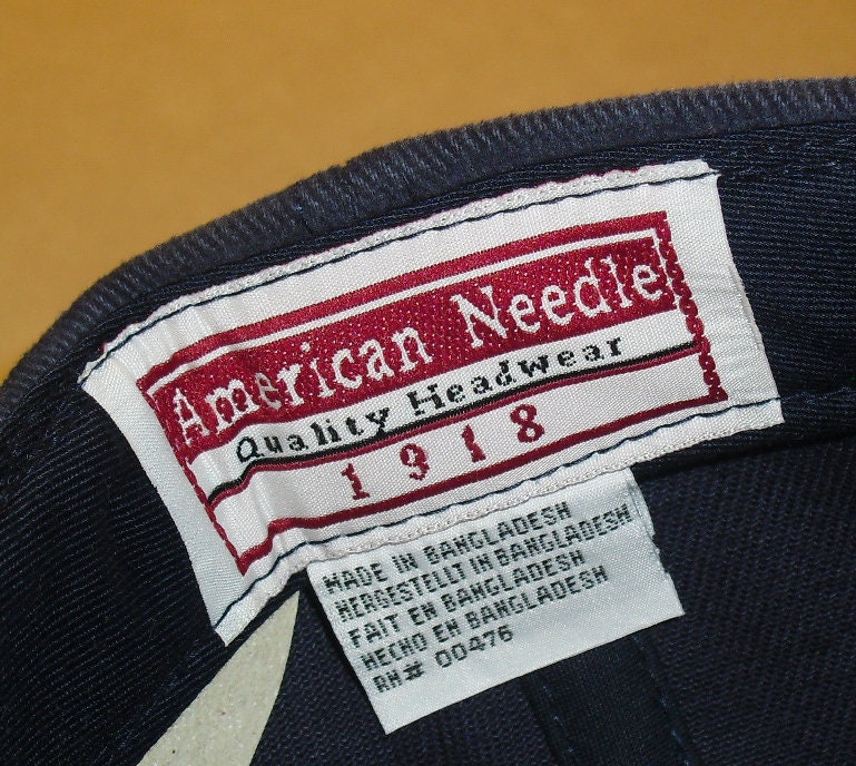Tennessee Titans American Needle Mens 90s Vintage Adult Adjustable Strapback hat New