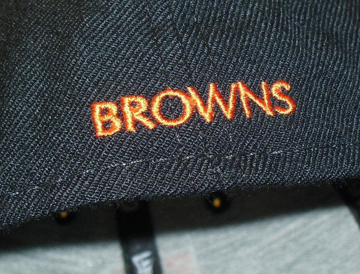Cleveland Browns Vintage Black New Era Fitted Hat 90s sz. 7 1/4 Helmets in Logo New Bernie Kosar Byner Mack Metcalf Years NFL
