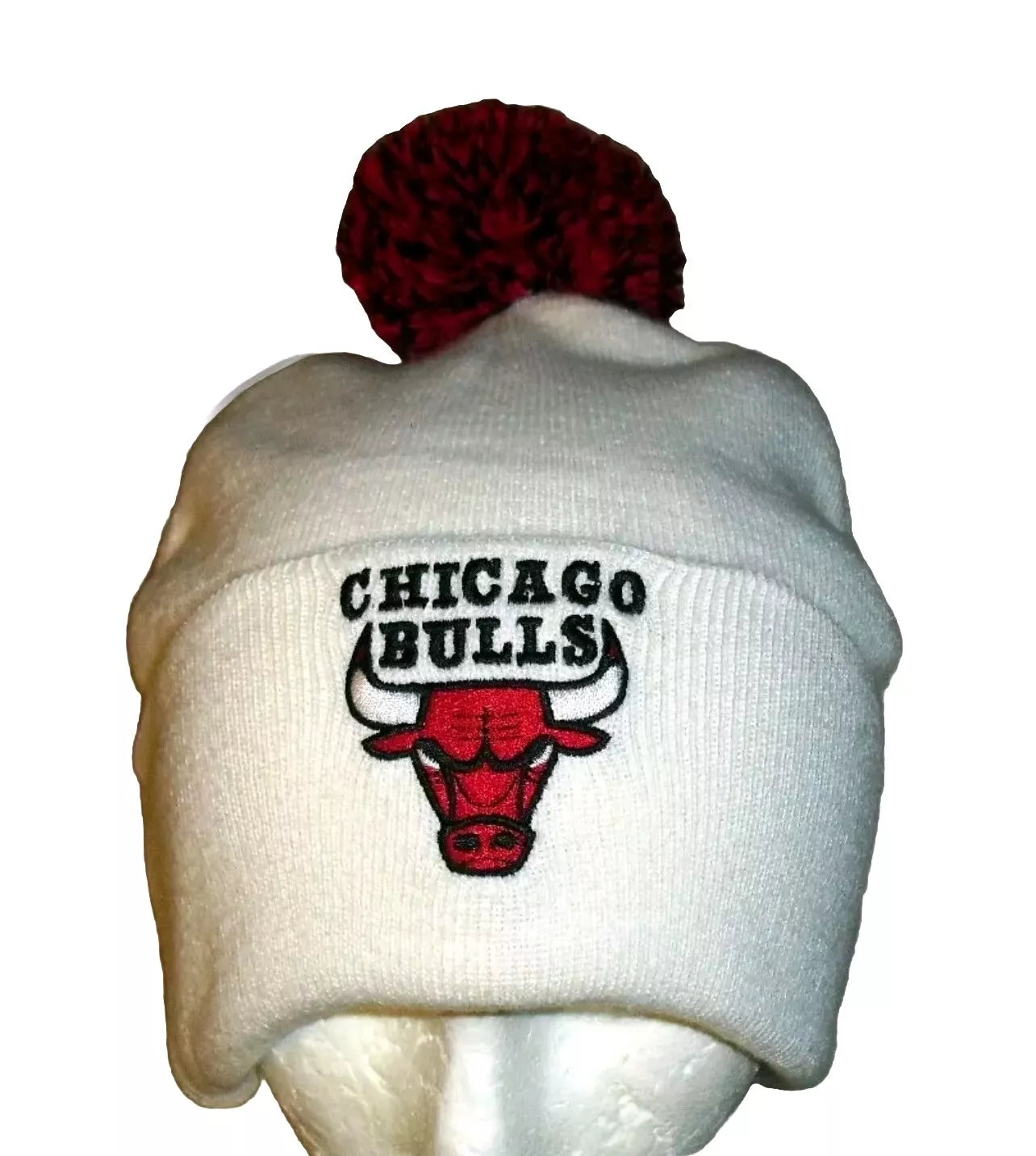 Chicago Bulls Mens Cuffed Beanie Pom Winter Hat Cap White Color New Nba