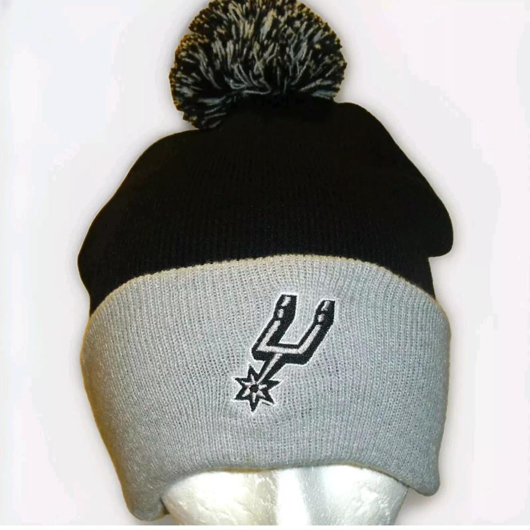 San Antonio Spurs Mens Adult Cuffed Beanie Pom Winter Hat Cap New Tags Nba