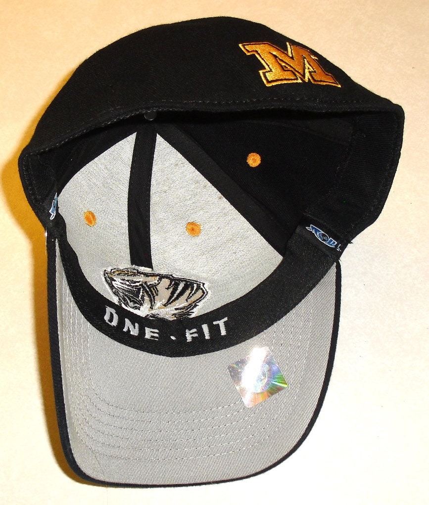 Missouri Tigers Top of the World Mens Black Stretch Fit One Fit hat Cap New Ncaa