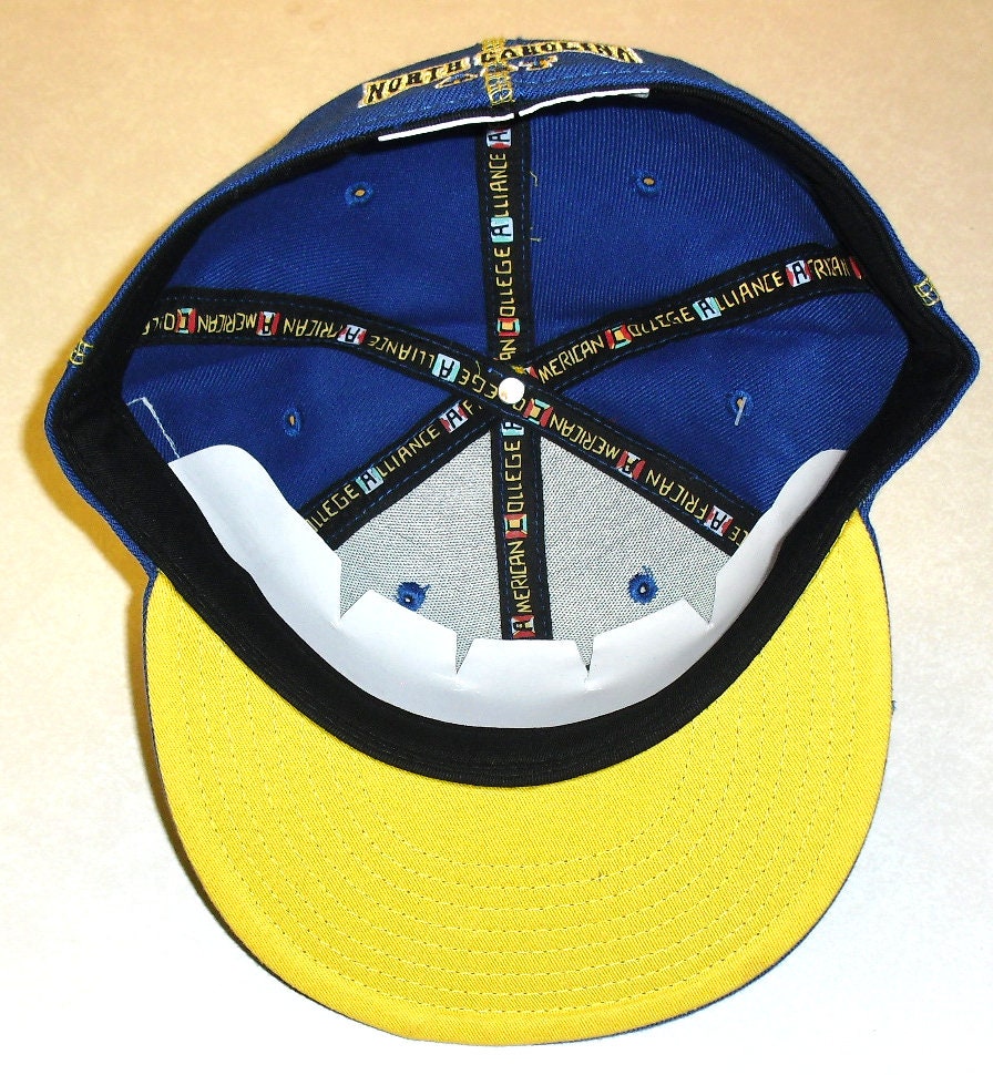 North Carolina A&T University Vintage 90s Mens Blue Fitted hat sz 7 3/4 New Ncaa