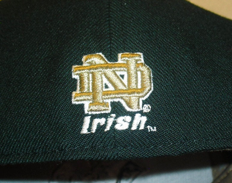 Notre Dame Irish University Zephyr Green Fitted hat cap sz. 6 3/4 hat New Ncaa