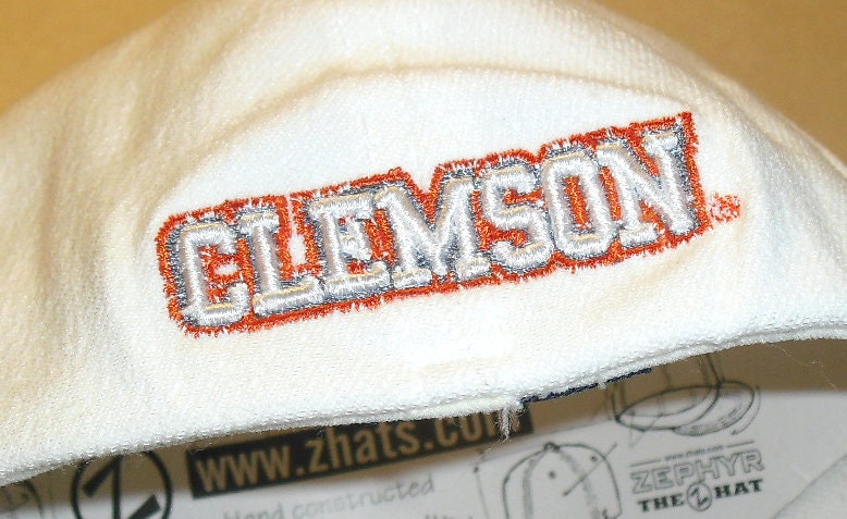 Clemson Tigers Mens Zephyr White Stretch Fit hat sz Medium Large New Ncaa