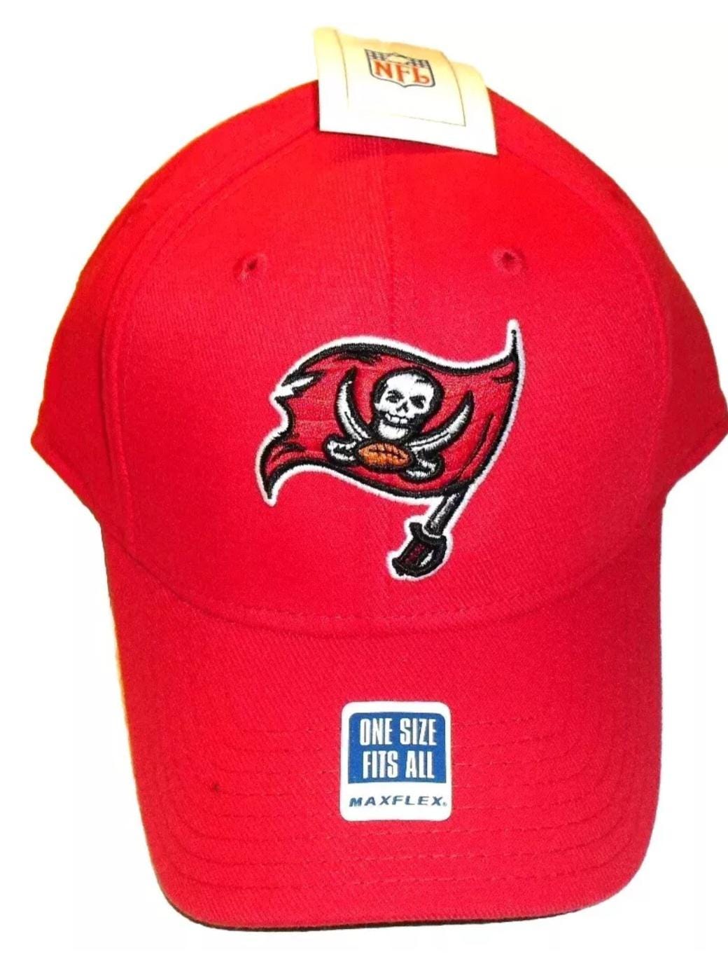 Tampa Bay Buccaneers Mens Adult Stretch Fit One Fit Red hat cap New Tags Nfl