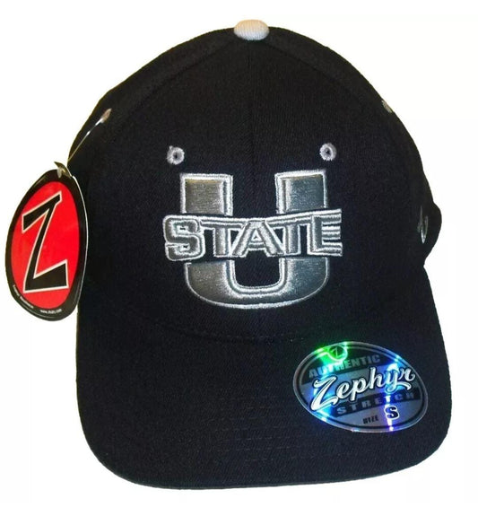 Utah State Aggies Mens Zephyr Stretch Fit hat cap sz. Small New Ncaa