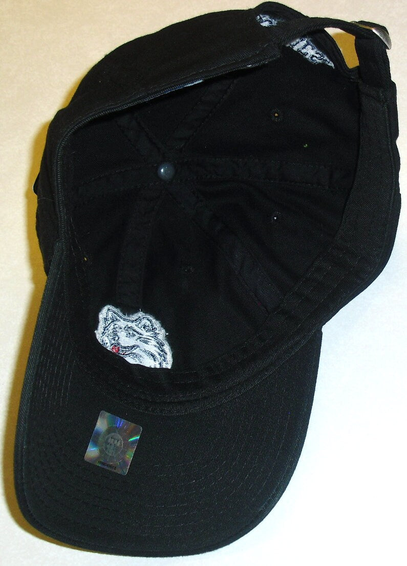 Uconn Huskies Adjustable All Black Adult Strapback hat Dad Hat Style New Ncaa