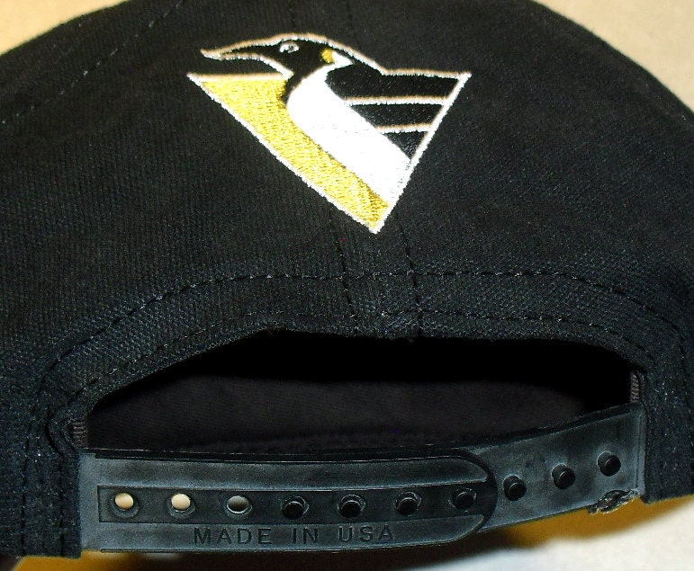 Pittsburgh Penguins Sports Specialties 90s Vintage Snapback hat Mens New Nhl