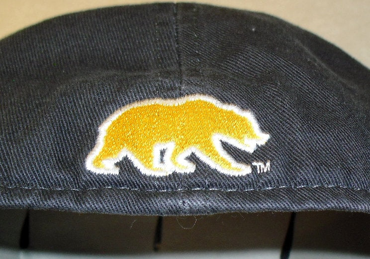 Cal Golden Bears University Mens New Era Stretch Fit hat cap sz. Small New Ncaa