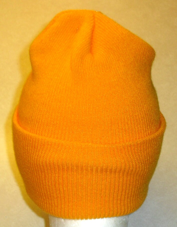 North Carolina Tar Heels 90s Vintage Yellow Mens Beanie Winter Hat New