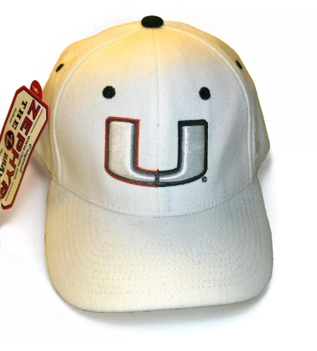 Miami Hurricanes Mens Zephyr White Stretch Fit hat Cap sz. Small Medium New Ncaa