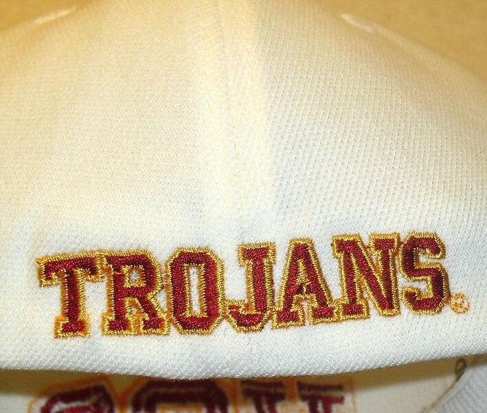 USC Trojans Mens White Stretch Fit One Fit hat cap sz. Large XL New Ncaa