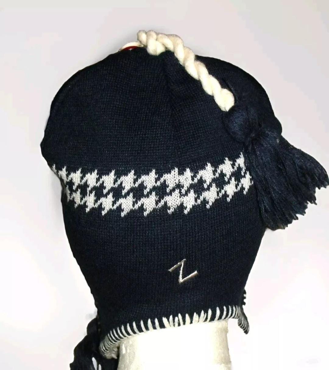 Washington Capitals Zephyr Mens Adult Blue Beanie Tassels Winter Hat Cap New Nhl