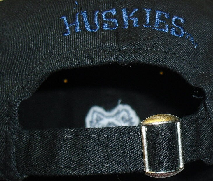 Uconn Huskies Adjustable All Black Adult Strapback hat Dad Hat Style New Ncaa