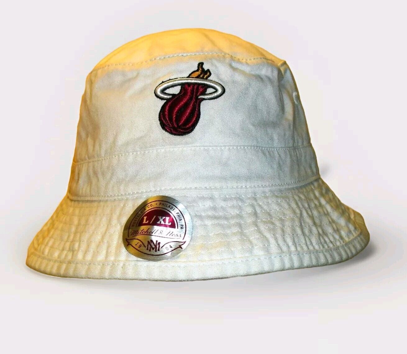 Miami Heat Mitchell & Ness Mens Bucket Hat sz. Large/XL New Tags NBA