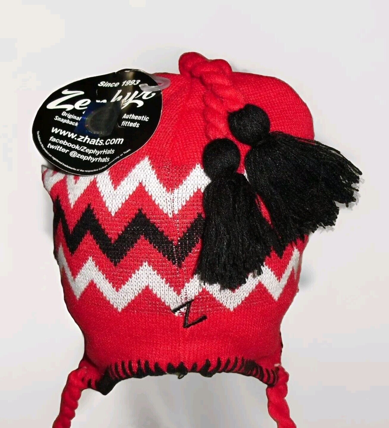 Nebraska Huskers Mens Zephyr Adult Beanie Winter Tassel Hat Cap New Ncaa