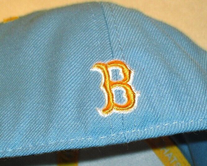 Ucla Bruins University Mens Zephyr Fitted hat cap sz. 7 1/8 New Tags Ncaa