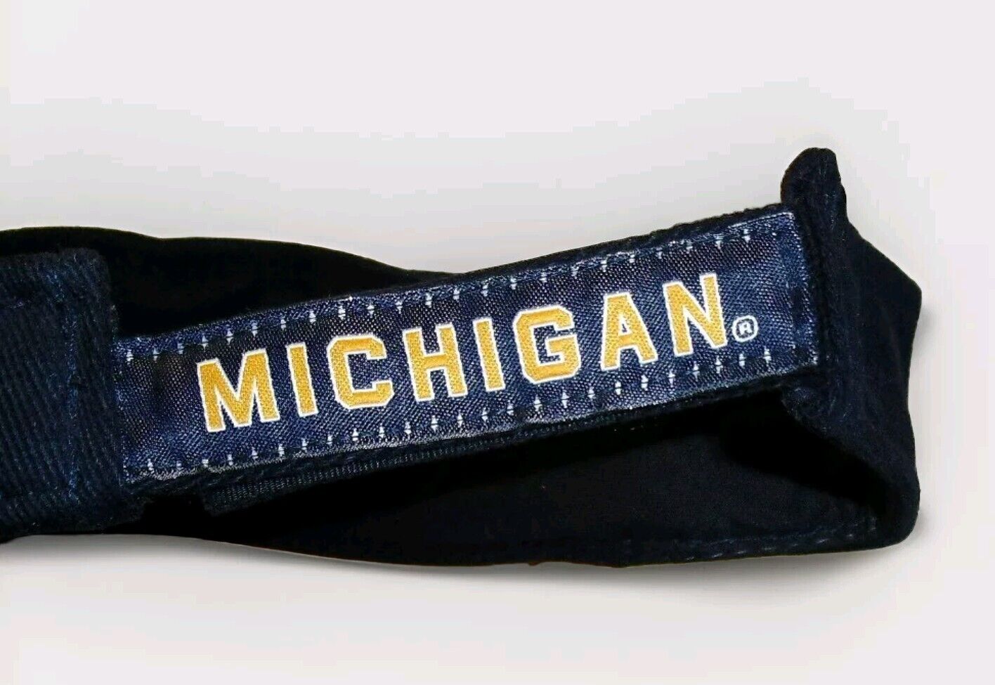 Michigan Wolverines M Logo Colosseum Mens Visor hat cap New Ncaa College